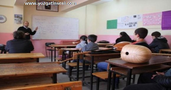 Sar�kaya il�esi Halk E�itim Merkezi  ba�lama Kursu a�t�...