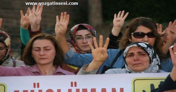 Yozgatl�lar sisi ve esad� protesto etti...